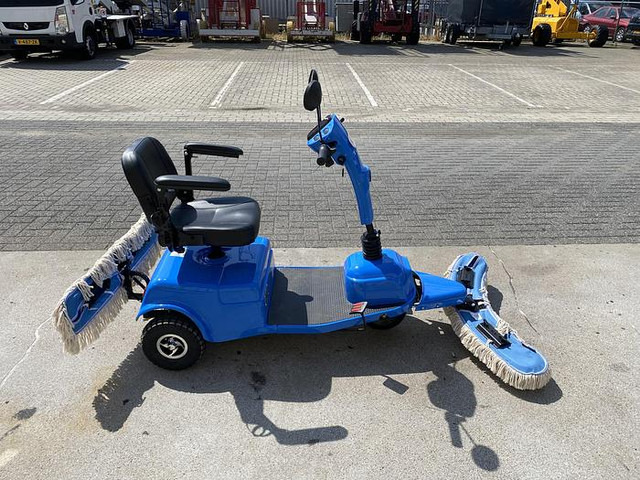 EP ZL-C5, Dweilmachine / veegmachine - Măturătoare stradală: Foto 5 EP ZL-C5, Dweilmachine / veegmachine - Măturătoare stradală: Foto 5