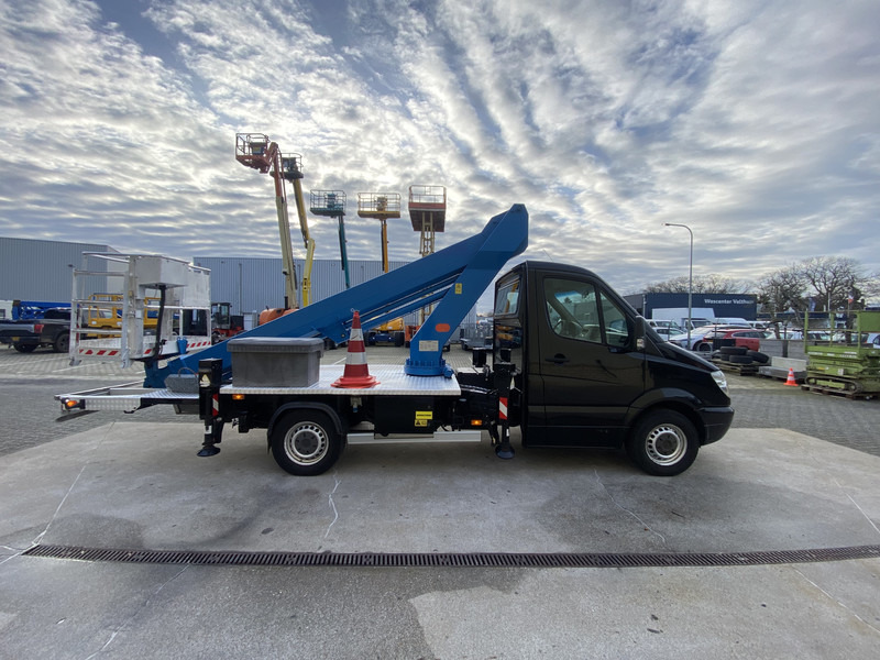 Ruthmann TB220, Auto hoogwerker, 22 meter - Camion cu nacela: Foto 4 Ruthmann TB220, Auto hoogwerker, 22 meter - Camion cu nacela: Foto 4