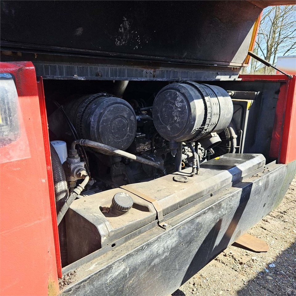 Atlas Copco XAS 146 - Compresor de aer: Foto 5 Atlas Copco XAS 146 - Compresor de aer: Foto 5