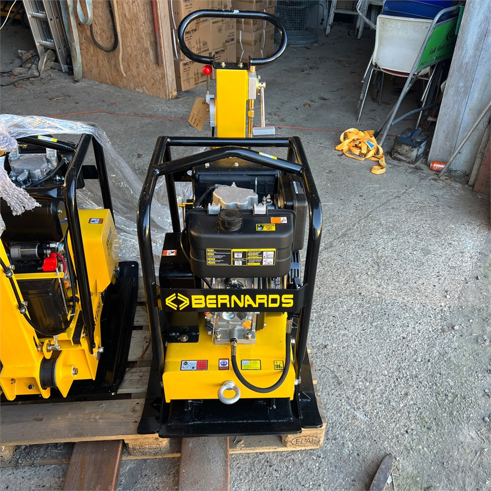 Placă compactoare Bernards RT250-1: Foto 7 Placă compactoare Bernards RT250-1: Foto 7