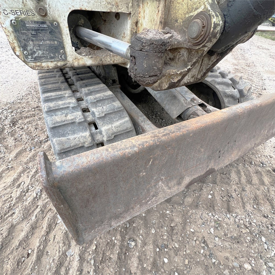 Mini excavator Bobcat 320: Foto 27