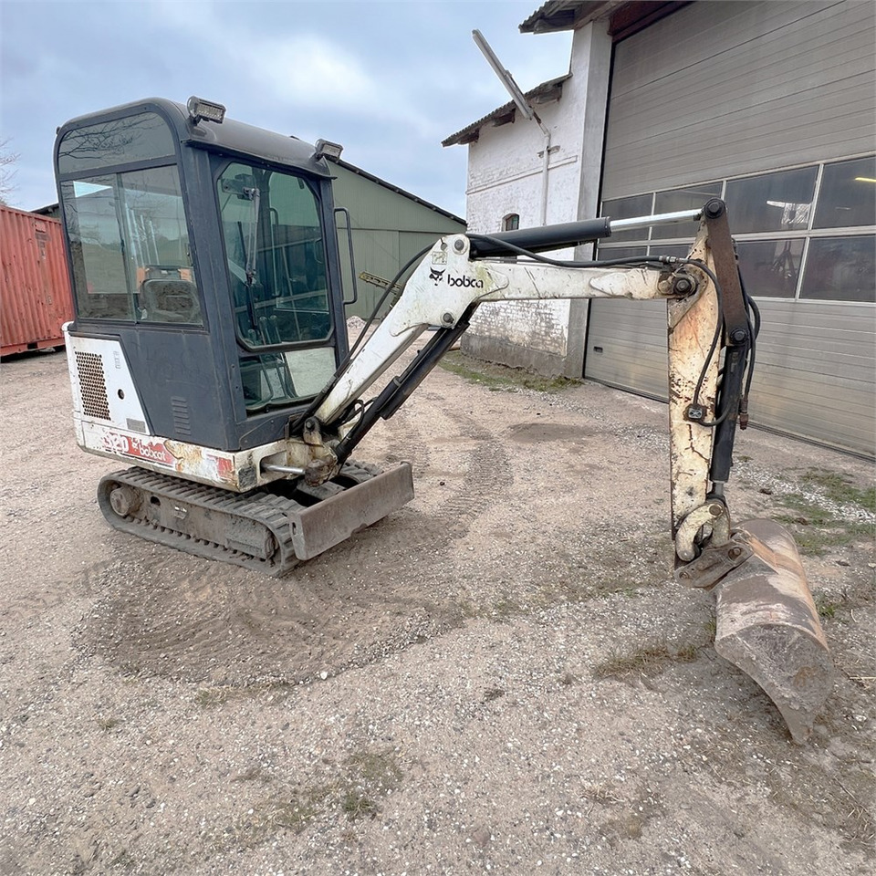 Mini excavator Bobcat 320: Foto 10