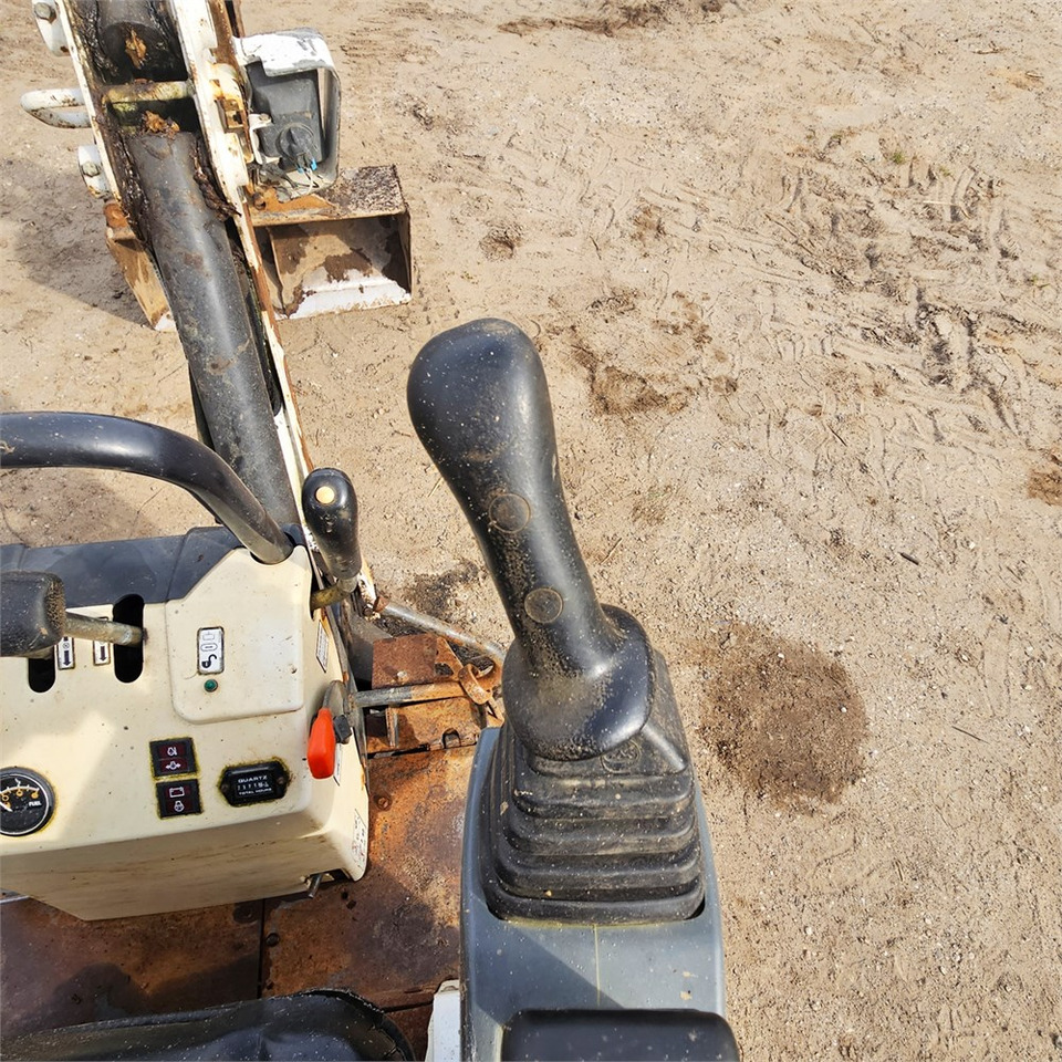 Mini excavator Bobcat E10: Foto 12 Mini excavator Bobcat E10: Foto 12