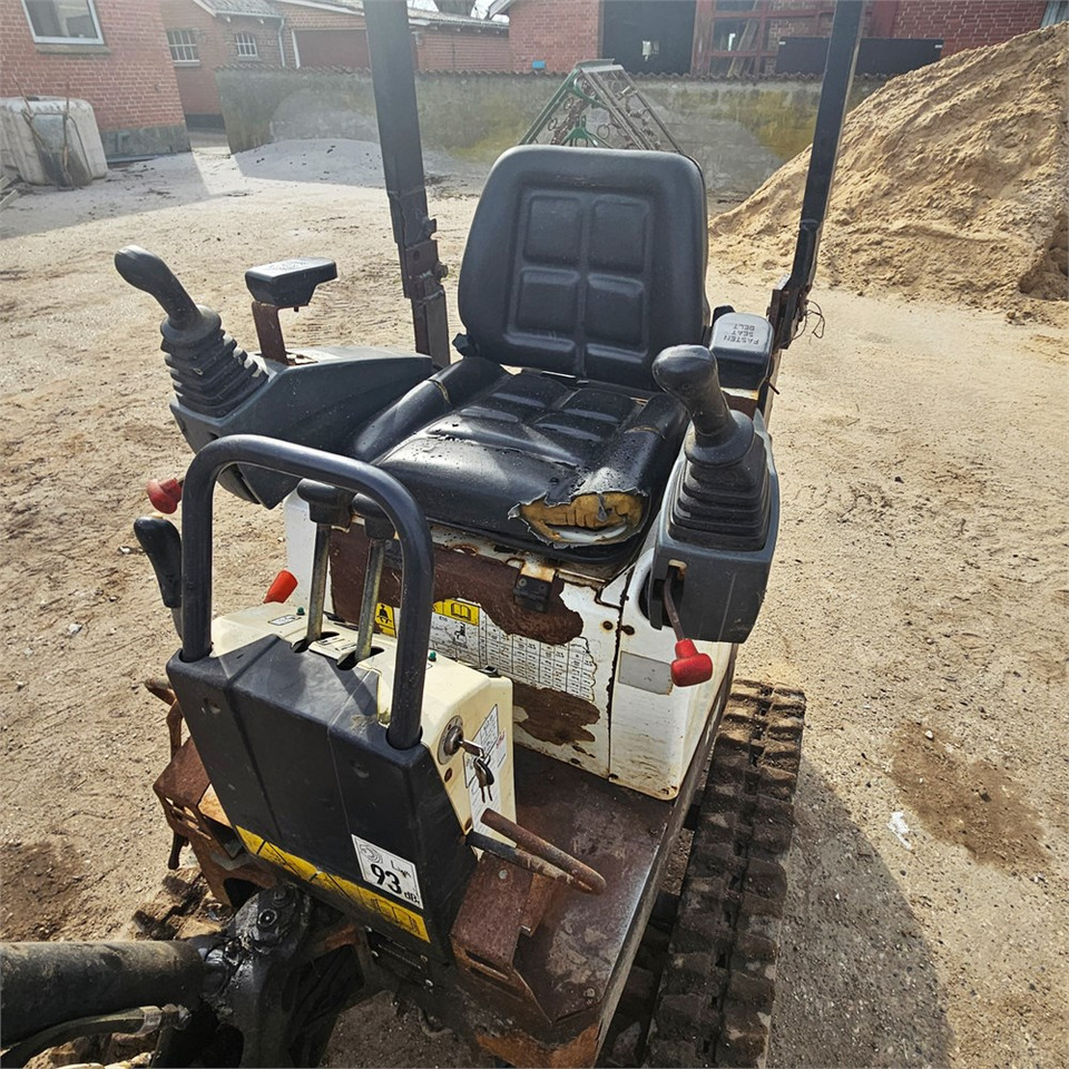 Mini excavator Bobcat E10: Foto 8 Mini excavator Bobcat E10: Foto 8