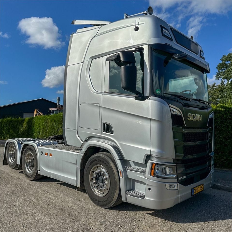 Scania R530 (A6X2NB) - Cap tractor: Foto 2 Scania R530 (A6X2NB) - Cap tractor: Foto 2