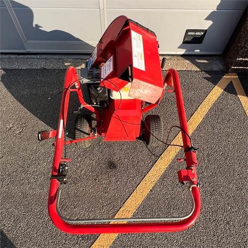 Echo Hurrican ES-400PIA - Echipament curățenie: Foto 5 Echo Hurrican ES-400PIA - Echipament curățenie: Foto 5