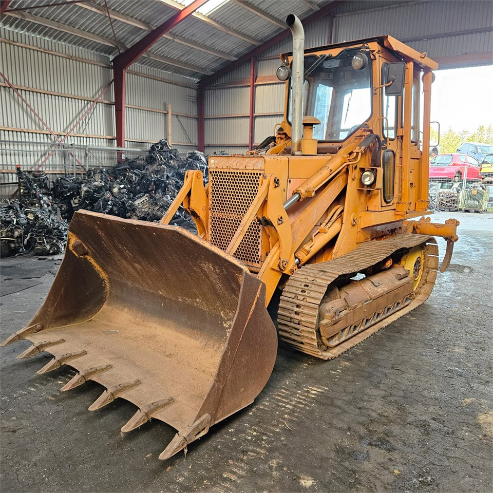 Fiat-Allis 571 FL7 B - Încărcător pe şenile: Foto 4 Fiat-Allis 571 FL7 B - Încărcător pe şenile: Foto 4