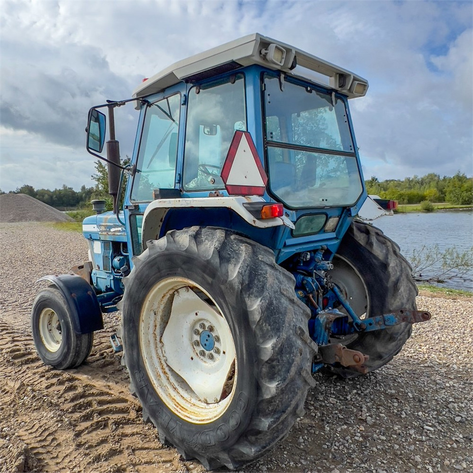 Ford 5610 - Tractor agricol: Foto 5 Ford 5610 - Tractor agricol: Foto 5