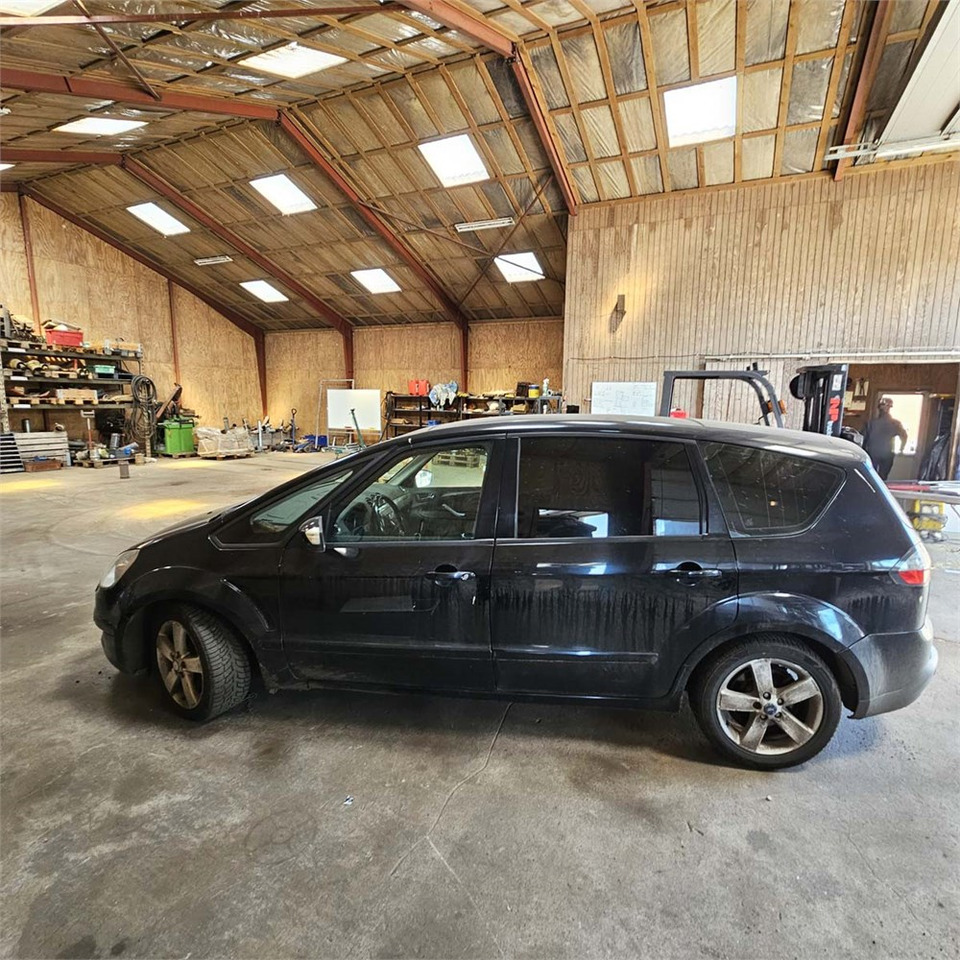 Ford S-Max - SUV: Foto 5 Ford S-Max - SUV: Foto 5