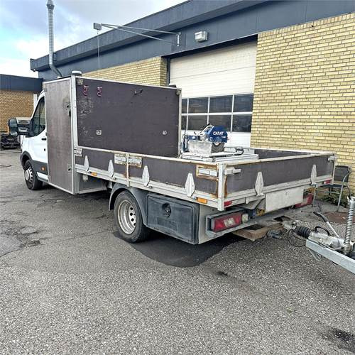 Ford Transit 2.2 TDCi (155HK) Chassis RWD Man - Camion platformă: Foto 5 Ford Transit 2.2 TDCi (155HK) Chassis RWD Man - Camion platformă: Foto 5