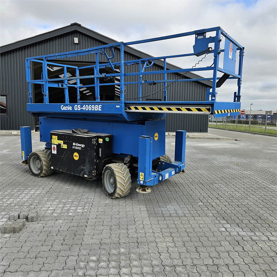 Genie GS-4069 BE - Platforma foarfeca: Foto 1 Genie GS-4069 BE - Platforma foarfeca: Foto 1