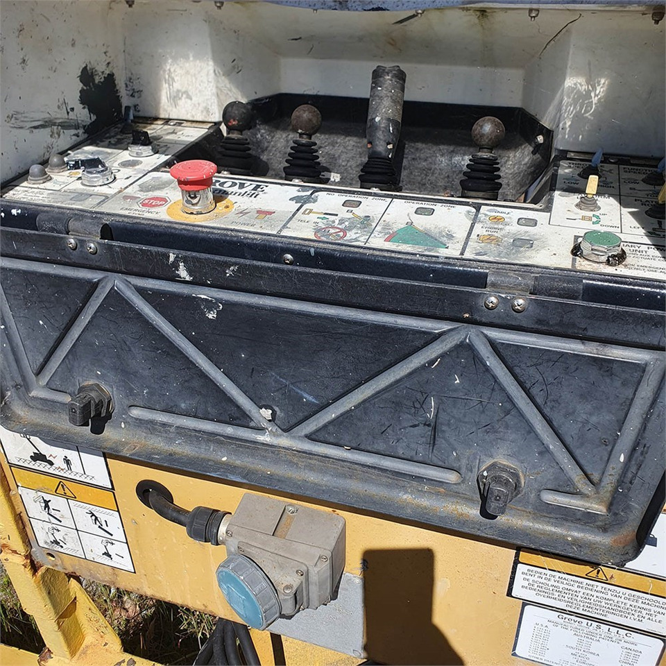 Grove MZ72 DXT - Nacela telescopica: Foto 4 Grove MZ72 DXT - Nacela telescopica: Foto 4