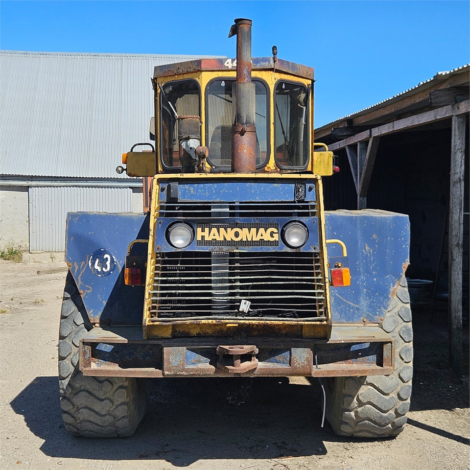 Hanomag 44D Turbo - Încărcător frontal pe pneuri: Foto 4 Hanomag 44D Turbo - Încărcător frontal pe pneuri: Foto 4