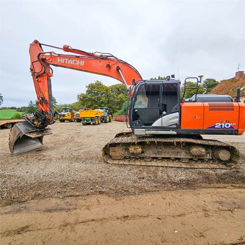 Hitachi ZX210 LC-6 - Excavator pe şenile: Foto 1 Hitachi ZX210 LC-6 - Excavator pe şenile: Foto 1