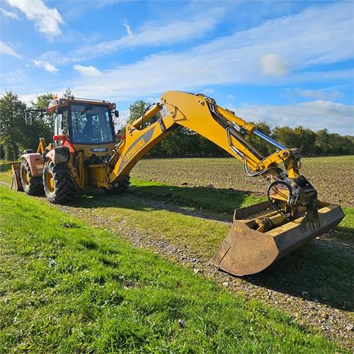 Hydrema 906 D - Buldoexcavator: Foto 2 Hydrema 906 D - Buldoexcavator: Foto 2