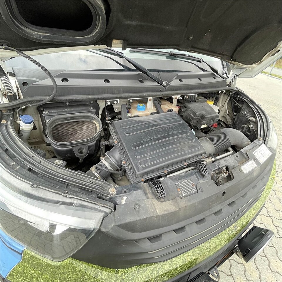 Leasing de Iveco 35-120 HI Matic Iveco 35-120 HI Matic: Foto 21 Leasing de Iveco 35-120 HI Matic Iveco 35-120 HI Matic: Foto 21