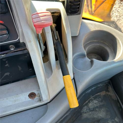 Buldoexcavator JCB 4CX: Foto 16 Buldoexcavator JCB 4CX: Foto 16