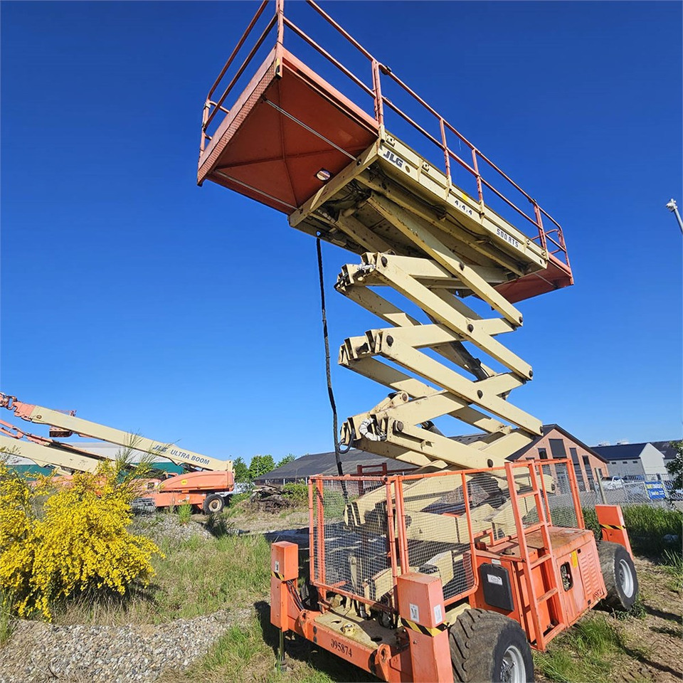 JLG 500 - RTS - Platforma foarfeca: Foto 2 JLG 500 - RTS - Platforma foarfeca: Foto 2