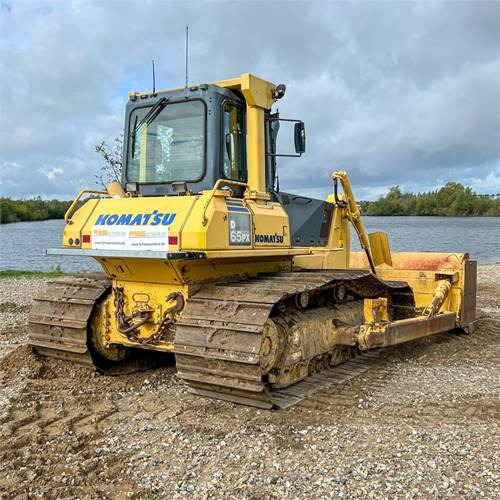 Komatsu D65 PX-15 EO - Buldozer: Foto 4 Komatsu D65 PX-15 EO - Buldozer: Foto 4