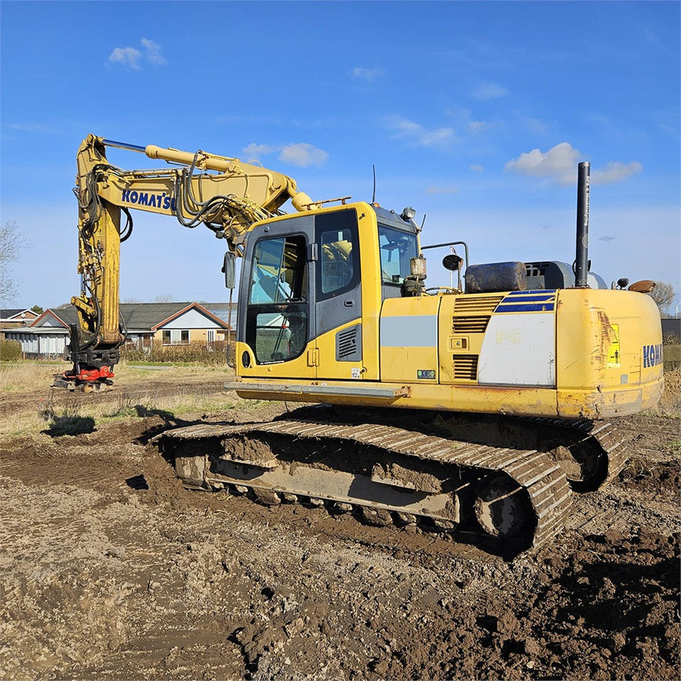Komatsu PC210 - Excavator pe şenile: Foto 1 Komatsu PC210 - Excavator pe şenile: Foto 1