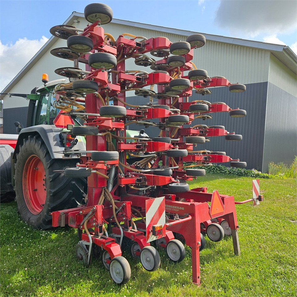 Kongskilde Vibro Corp Specialbygget - Maşină agricole pentru semanat: Foto 3 Kongskilde Vibro Corp Specialbygget - Maşină agricole pentru semanat: Foto 3