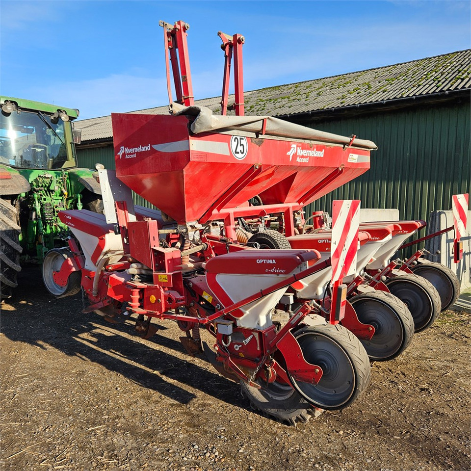 Kverneland Optima E-drive 8 - Maşină agricole pentru semanat: Foto 1 Kverneland Optima E-drive 8 - Maşină agricole pentru semanat: Foto 1
