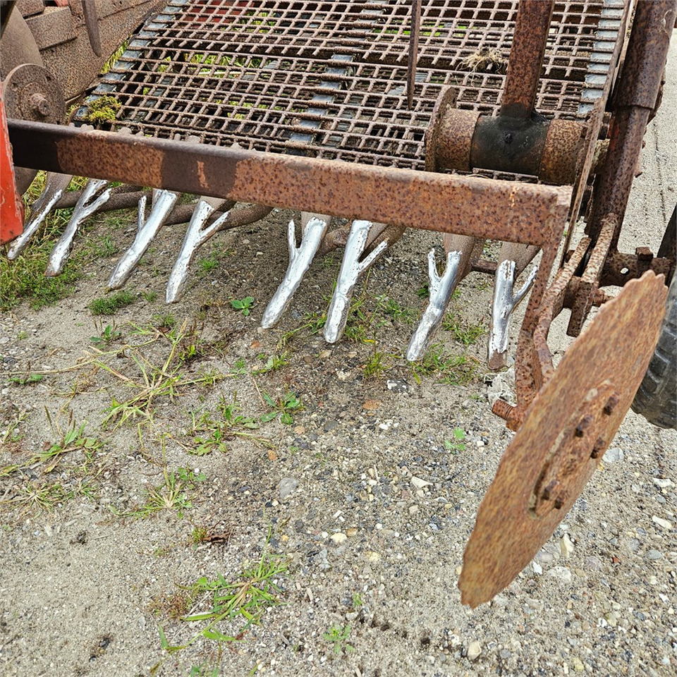 Leasing de Kverneland UN 2200 Kverneland UN 2200: Foto 10 Leasing de Kverneland UN 2200 Kverneland UN 2200: Foto 10