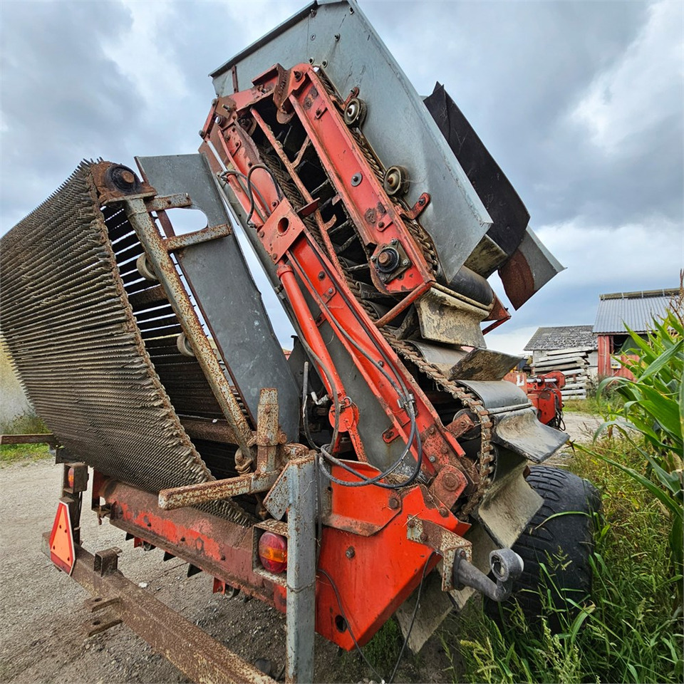 Kverneland UN 2200 - Combină de recoltat cartofi: Foto 4 Kverneland UN 2200 - Combină de recoltat cartofi: Foto 4