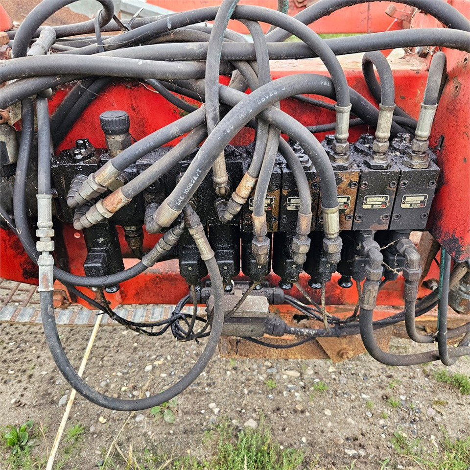 Leasing de Kverneland UN 2200 Kverneland UN 2200: Foto 15 Leasing de Kverneland UN 2200 Kverneland UN 2200: Foto 15