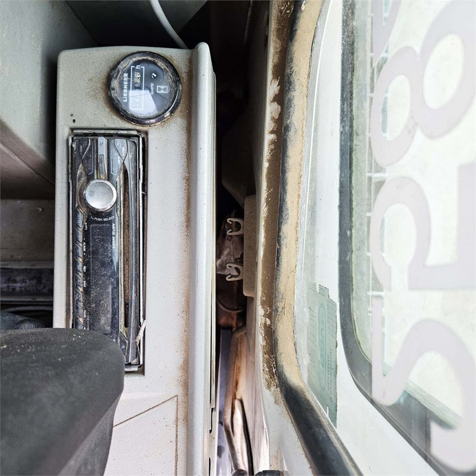 Excavator pe şenile Liebherr R944B HD-SL Litronic: Foto 15 Excavator pe şenile Liebherr R944B HD-SL Litronic: Foto 15