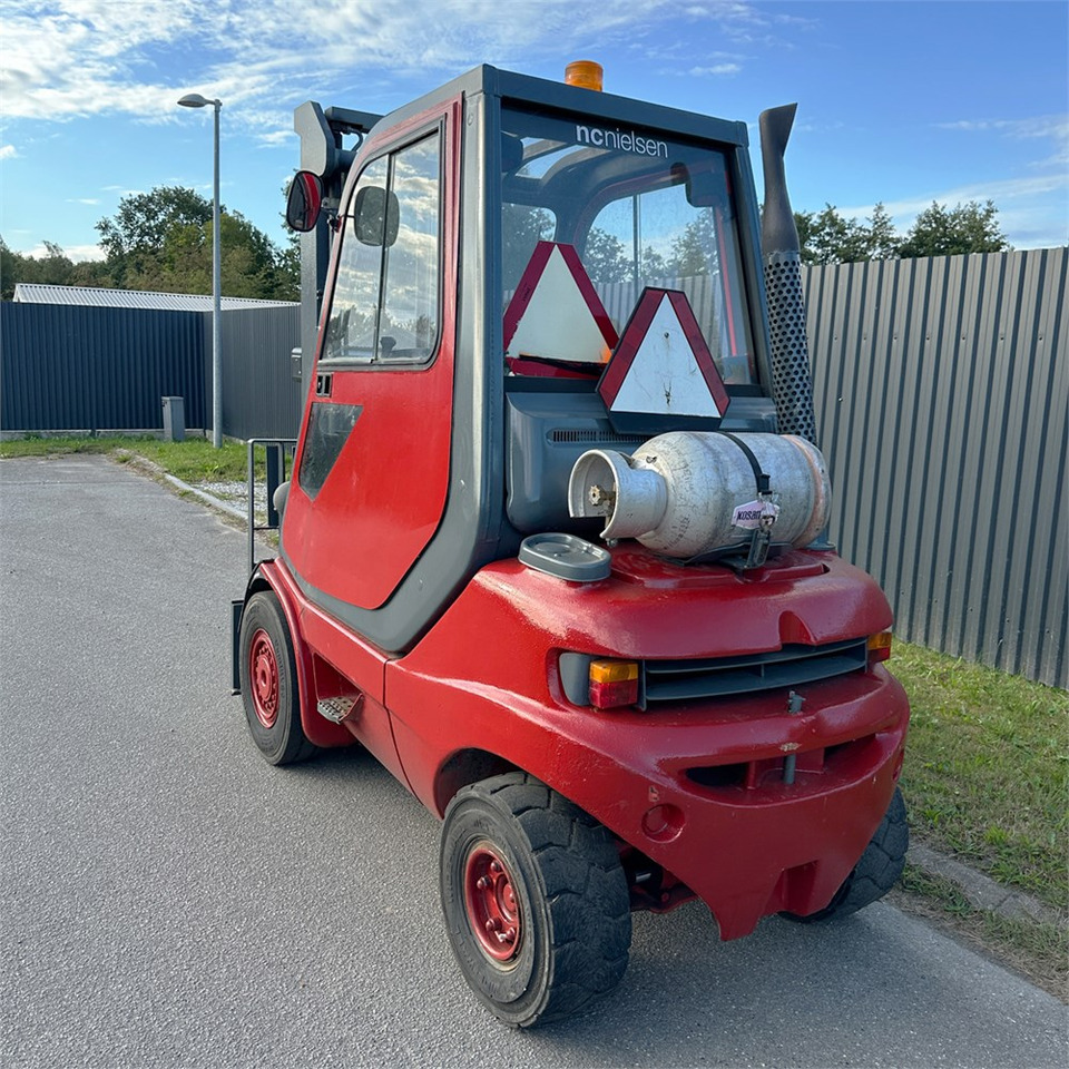 Linde H25T-03 - Motostivuitor: Foto 4 Linde H25T-03 - Motostivuitor: Foto 4