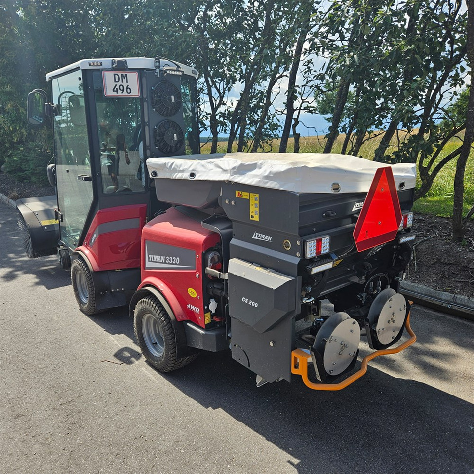 Timan T2A 3330 - Maşina comunala: Foto 3 Timan T2A 3330 - Maşina comunala: Foto 3