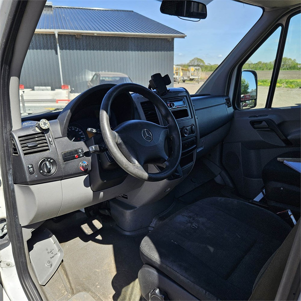 Transport persoane Mercedes Sprinter 316 CDI: Foto 26