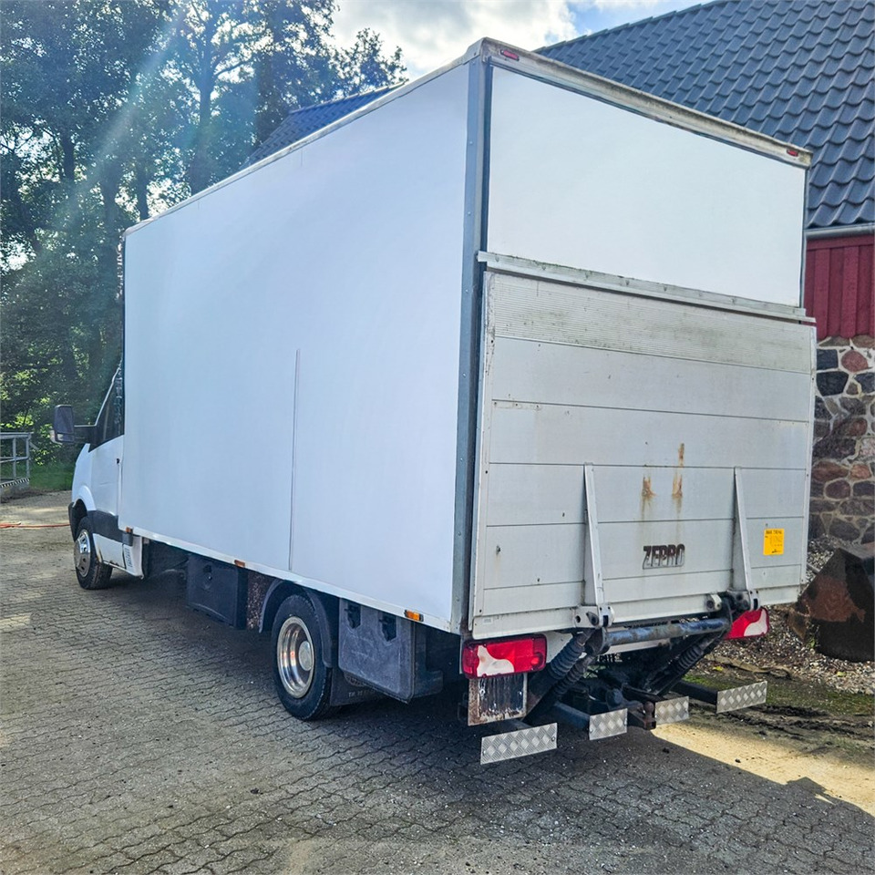 Mercedes Sprinter 515 Cdi - Autoutilitară box: Foto 3 Mercedes Sprinter 515 Cdi - Autoutilitară box: Foto 3