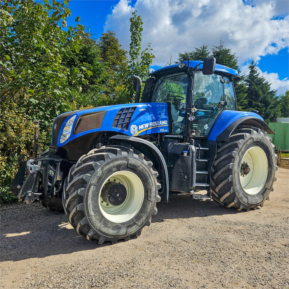 New Holland T8.390 - Tractor agricol: Foto 1 New Holland T8.390 - Tractor agricol: Foto 1