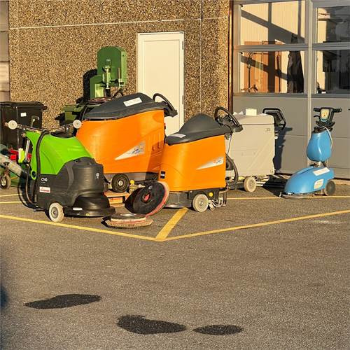 Nilfisk BA 530 - Mașină de spălat pardoseli: Foto 2 Nilfisk BA 530 - Mașină de spălat pardoseli: Foto 2