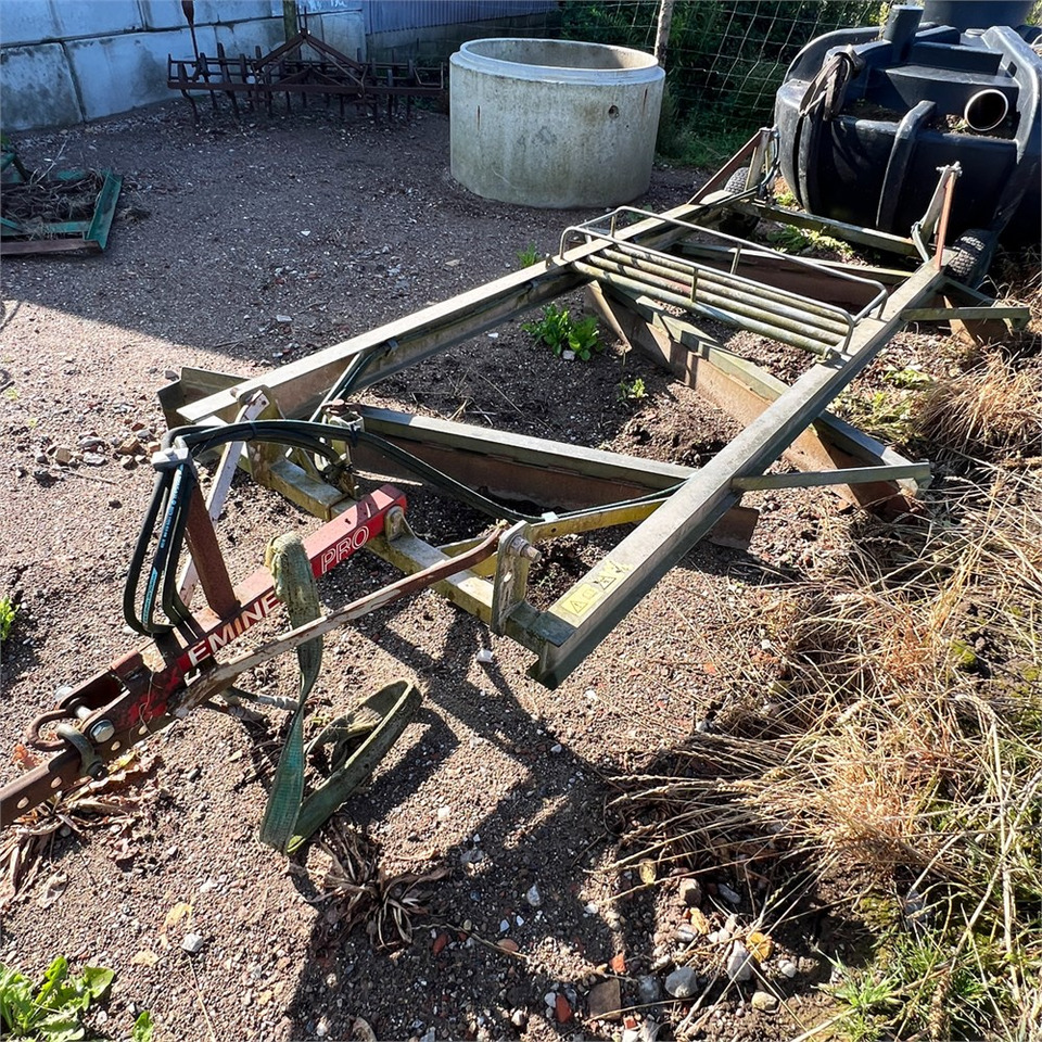 PC Eminent PRO - Maşină pentru prelucrarea solului: Foto 4 PC Eminent PRO - Maşină pentru prelucrarea solului: Foto 4