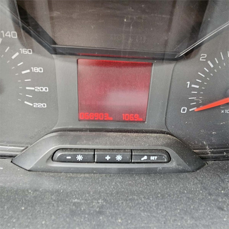 Autoutilitară compactă Peugeot Partner 1,5 Blue HDI 100 L1: Foto 14