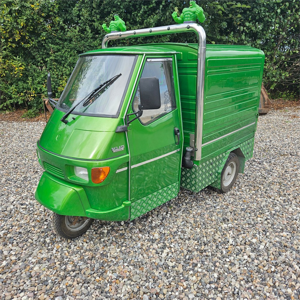 Piaggio APE 50 VAN - Motocicletă: Foto 1 Piaggio APE 50 VAN - Motocicletă: Foto 1