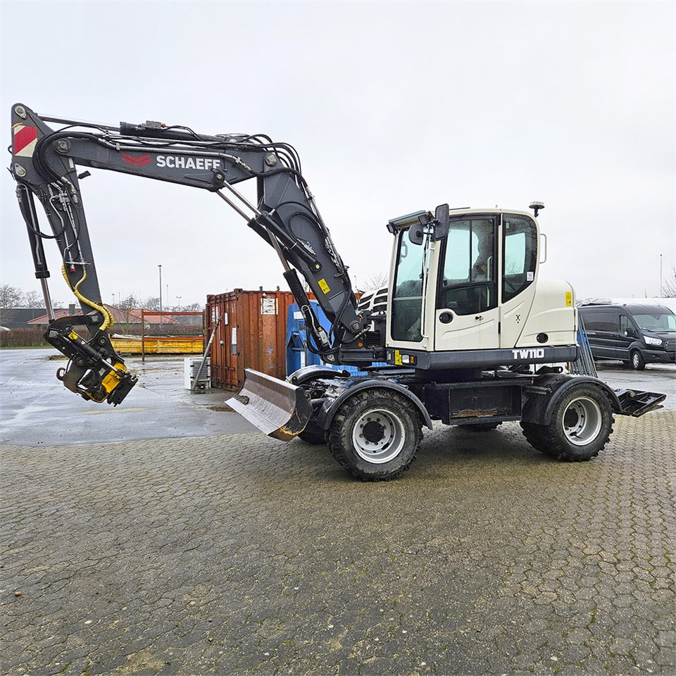 Schaeff-Terex TW110 - Excavator pe roţi: Foto 3 Schaeff-Terex TW110 - Excavator pe roţi: Foto 3