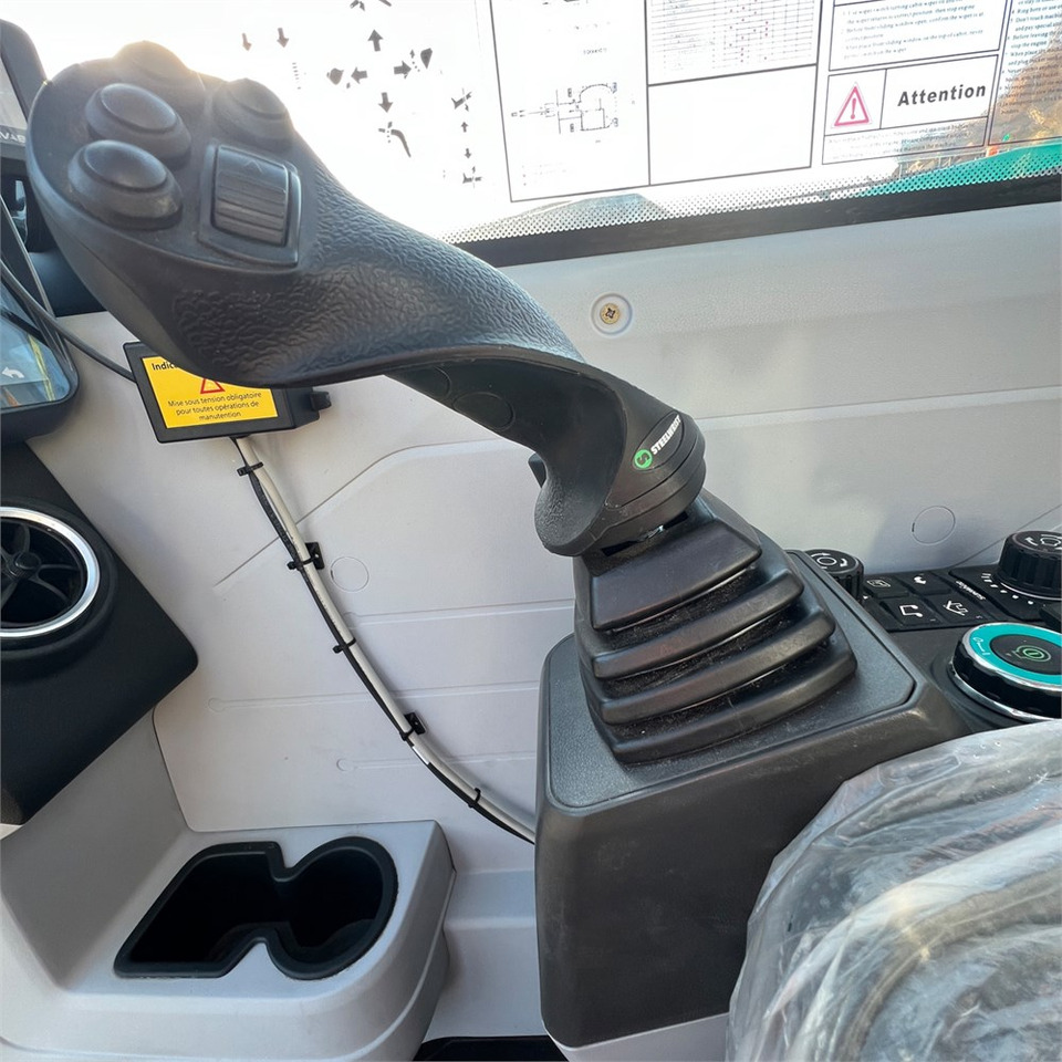 Excavator pe şenile Sunward SWE 90UF: Foto 16 Excavator pe şenile Sunward SWE 90UF: Foto 16