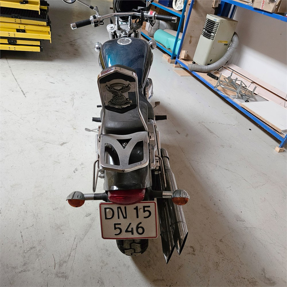 Suzuki Marauder VZ 800 - Motocicletă: Foto 4 Suzuki Marauder VZ 800 - Motocicletă: Foto 4