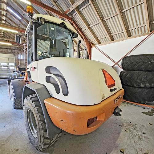 Terex TL100 - Încărcător frontal pe pneuri: Foto 4 Terex TL100 - Încărcător frontal pe pneuri: Foto 4