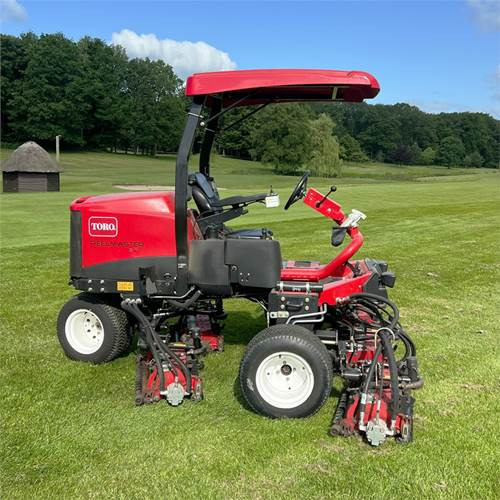 Toro Reelmaster 3575 D - Maşină de tuns iarba: Foto 4 Toro Reelmaster 3575 D - Maşină de tuns iarba: Foto 4