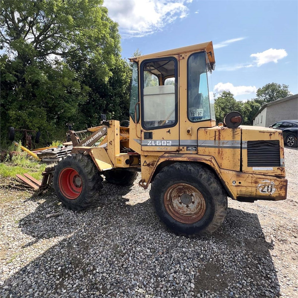 Leasing de Zettelmeyer ZL602 Serie C Zettelmeyer ZL602 Serie C: Foto 7 Leasing de Zettelmeyer ZL602 Serie C Zettelmeyer ZL602 Serie C: Foto 7