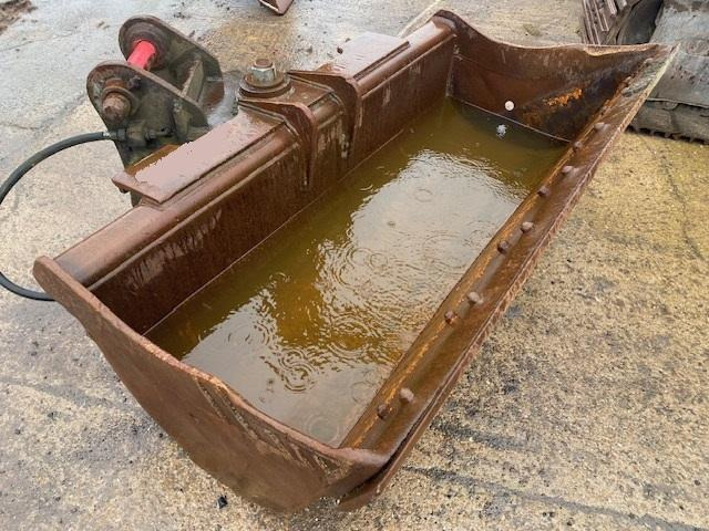 ARDEN EQUIPMENT 1M80 - Cupă excavator: Foto 4 ARDEN EQUIPMENT 1M80 - Cupă excavator: Foto 4