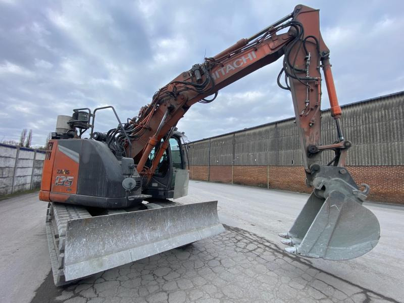 Excavator pe şenile HITACHI ZX 135US-7: Foto 6