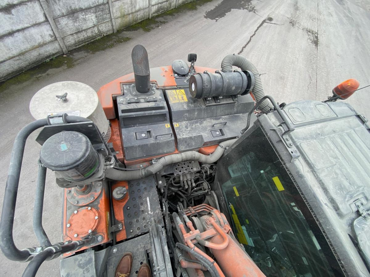 Excavator pe şenile HITACHI ZX 135US-7: Foto 24