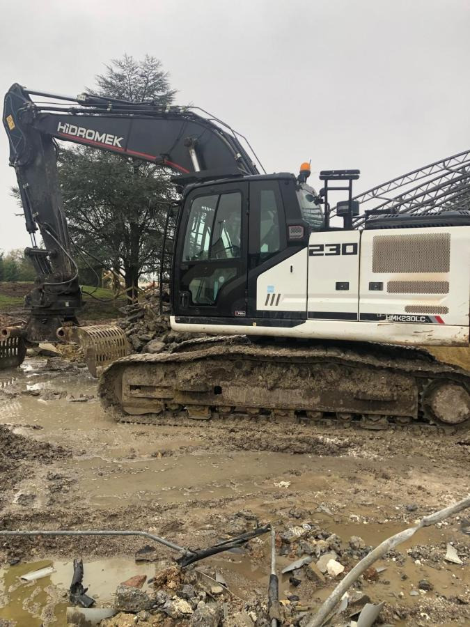 Hidromek HMK 230LC-4 - Excavator pe şenile: Foto 1 Hidromek HMK 230LC-4 - Excavator pe şenile: Foto 1