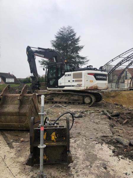 Hidromek HMK 230LC-4 - Excavator pe şenile: Foto 4 Hidromek HMK 230LC-4 - Excavator pe şenile: Foto 4